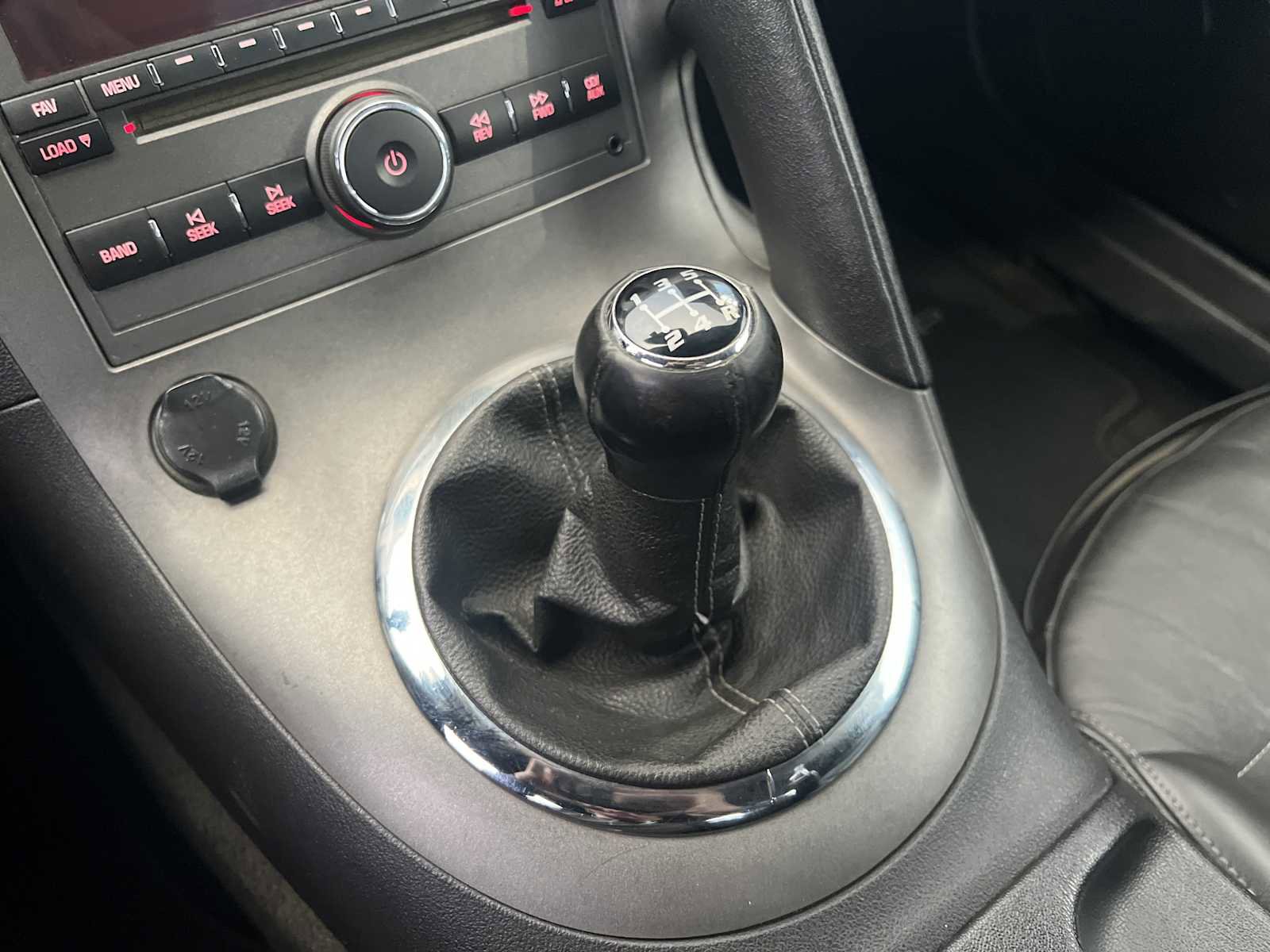 Used 2008 Pontiac Solstice GXP w/ Premium Package image 6