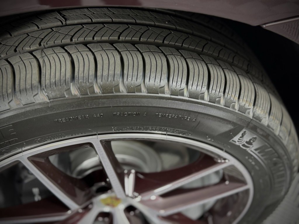 New 2025 Porsche Macan image 17