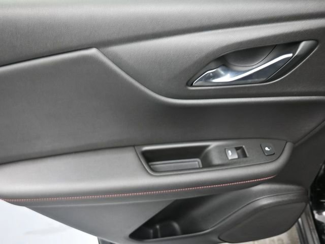 Used 2021 Chevrolet Blazer RS w/ Enhanced Convenience Package image 19