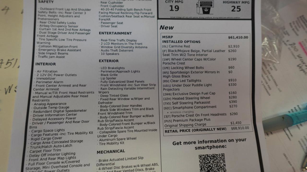 Used 2023 Porsche Macan image 23