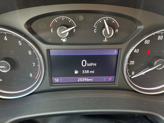 Used 2023 Buick Enclave Essence w/ Experience Buick Package FWD image 11