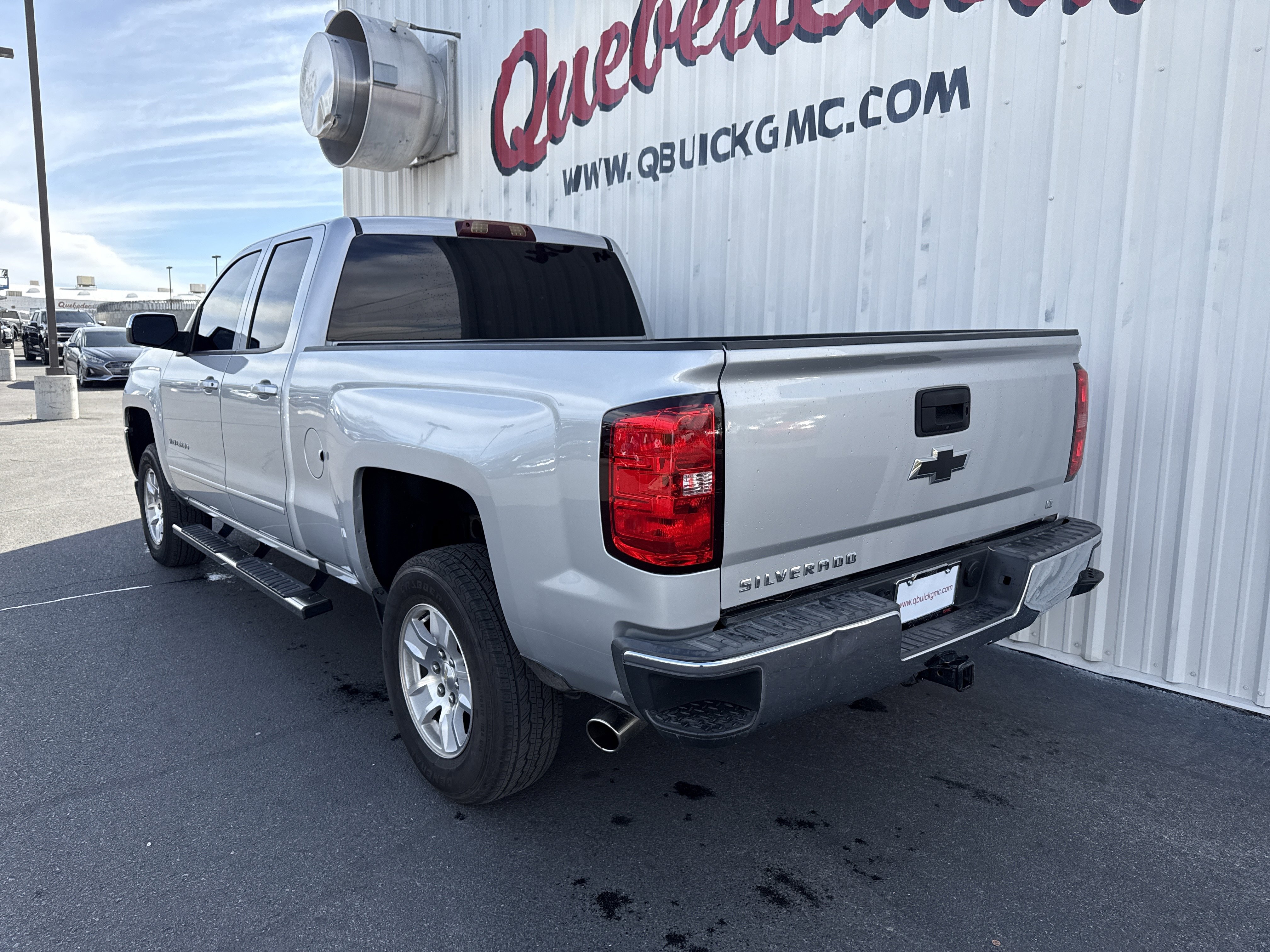 Used 2018 Chevrolet Silverado 1500 LT w/ All Star Edition image 8