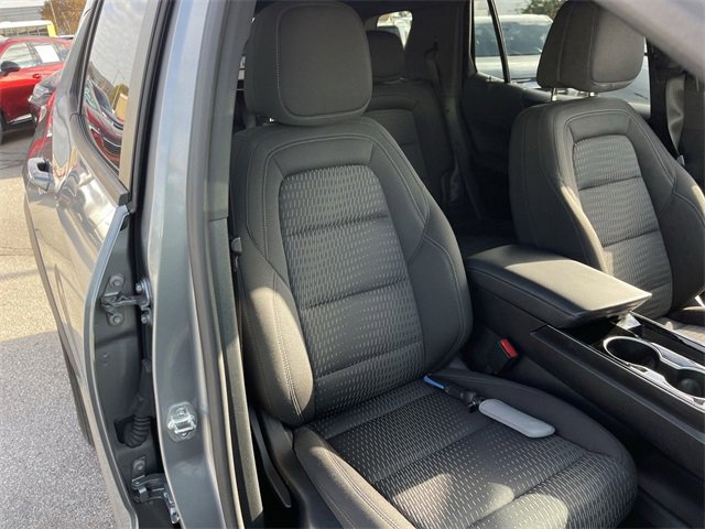 Used 2025 Chevrolet Equinox LT image 24