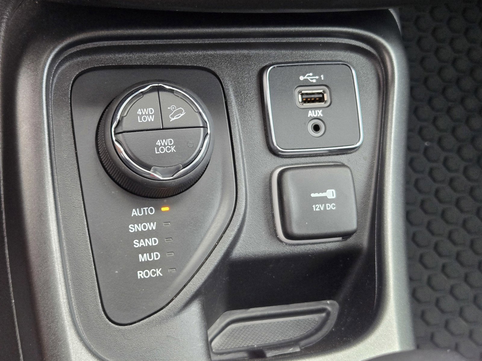 Used 2020 Jeep Compass Trailhawk w/ Leather Interior Group AWD/4WD image 20