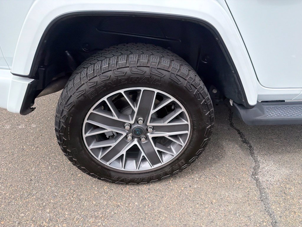 Used 2024 Jeep Wrangler High Altitude AWD/4WD image 34
