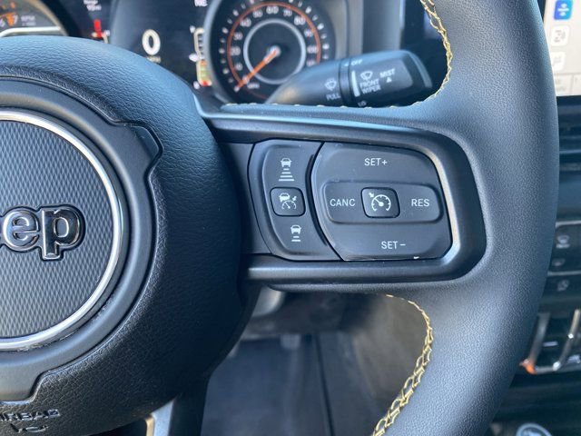 Used 2024 Jeep Gladiator Sport image 37