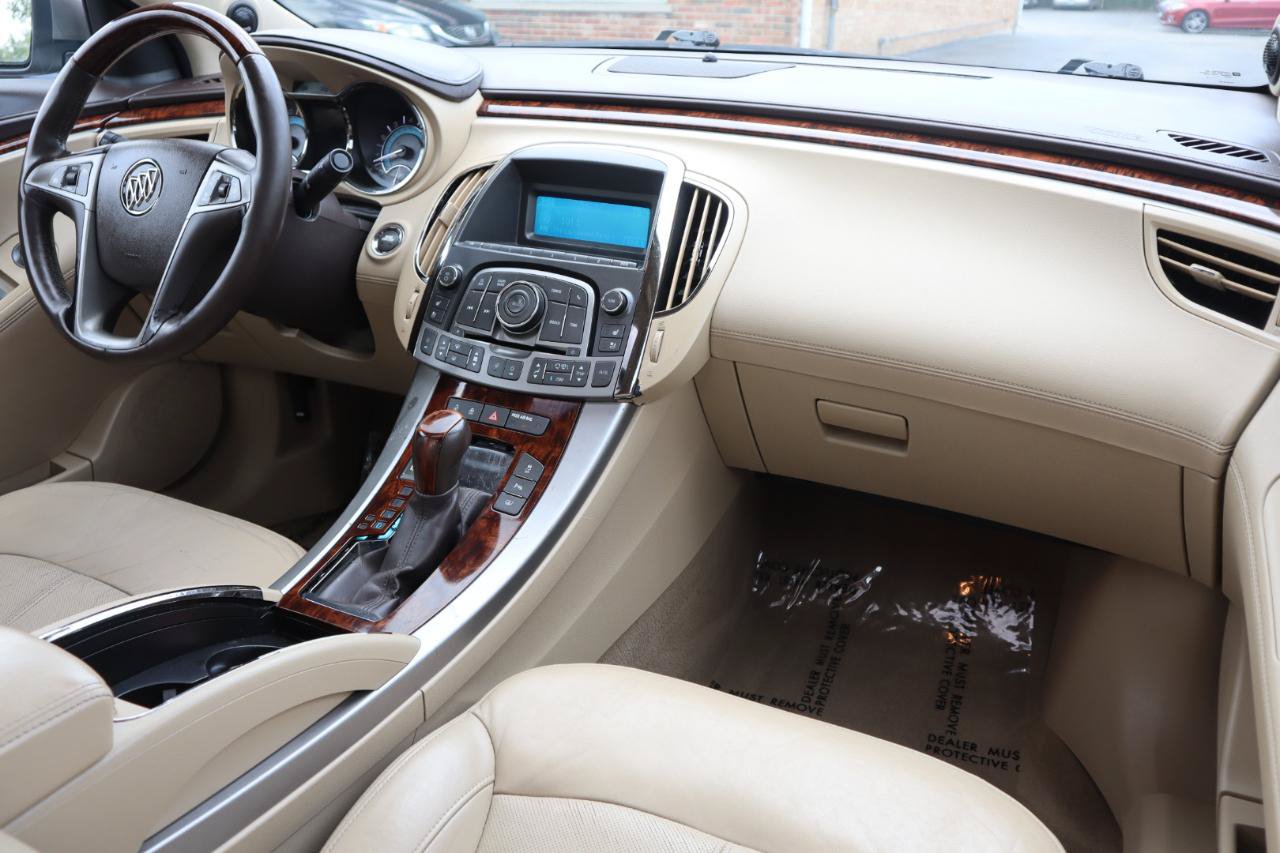 Used 2010 Buick LaCrosse CXL w/ Luxury Package AWD/4WD image 11