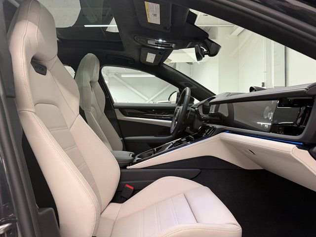 New 2026 Porsche Panamera GTS image 23