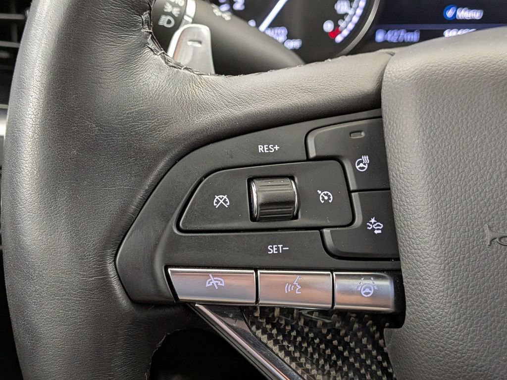 Used 2023 Cadillac XT6 Sport w/ Technology Package image 19