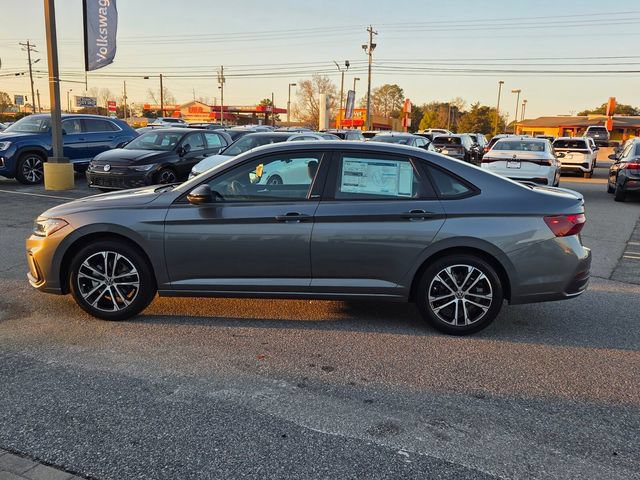 New 2026 Volkswagen Jetta Sport FWD image 4