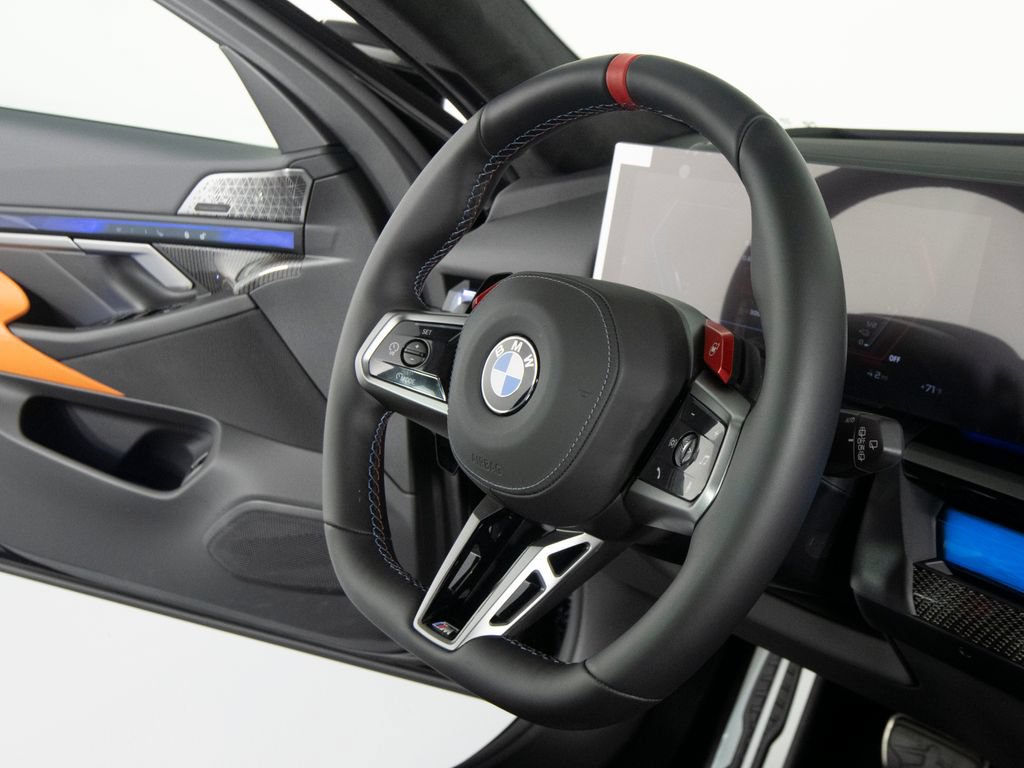 Used 2026 BMW M5 Touring AWD/4WD image 32