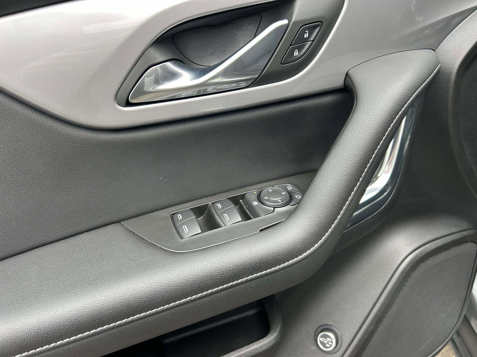 Used 2024 Chevrolet Blazer LT w/ Convenience Package image 20