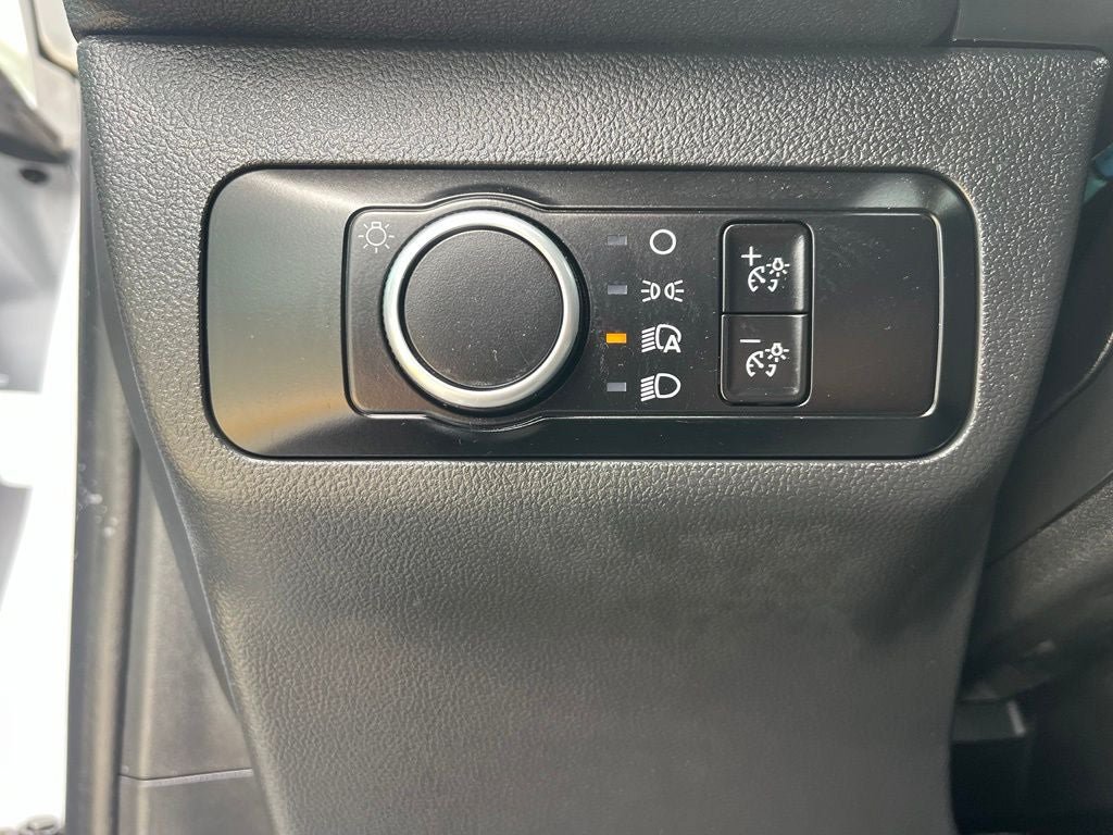 Certified 2026 Ford Escape ST-Line AWD/4WD image 36