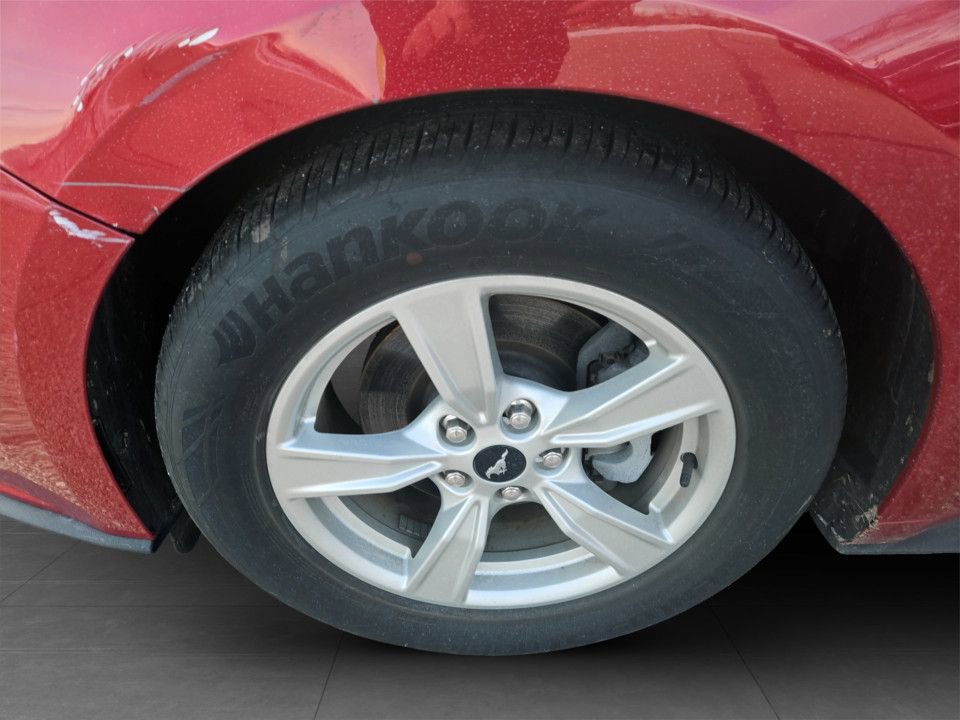 Used 2020 Ford Mustang EcoBoost image 34