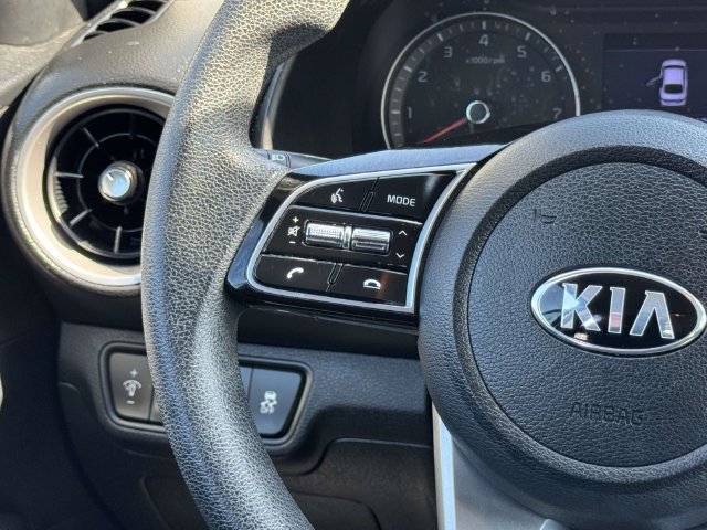 Used 2020 Kia Forte LXS FWD image 22