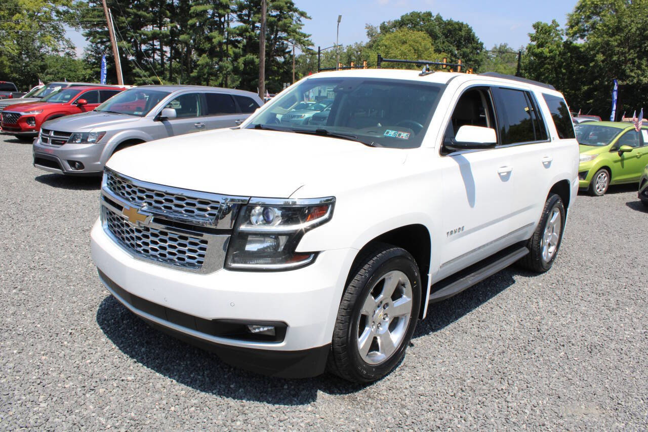 Used 2016 Chevrolet Tahoe LT image 2