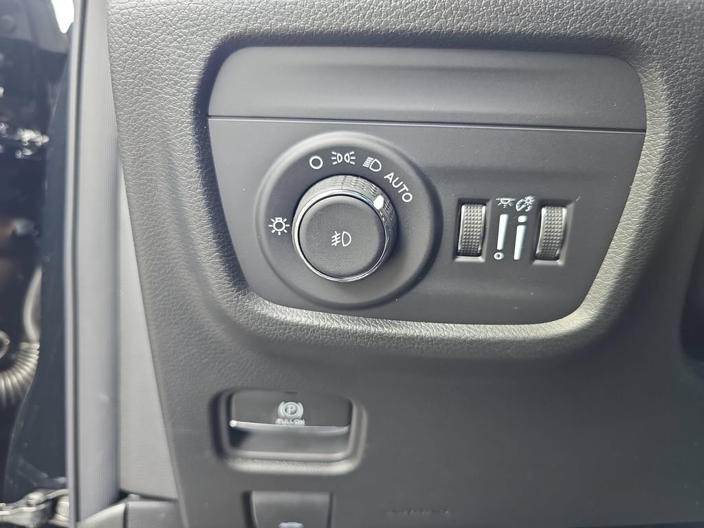 New 2026 Jeep Grand Cherokee Limited AWD/4WD image 26