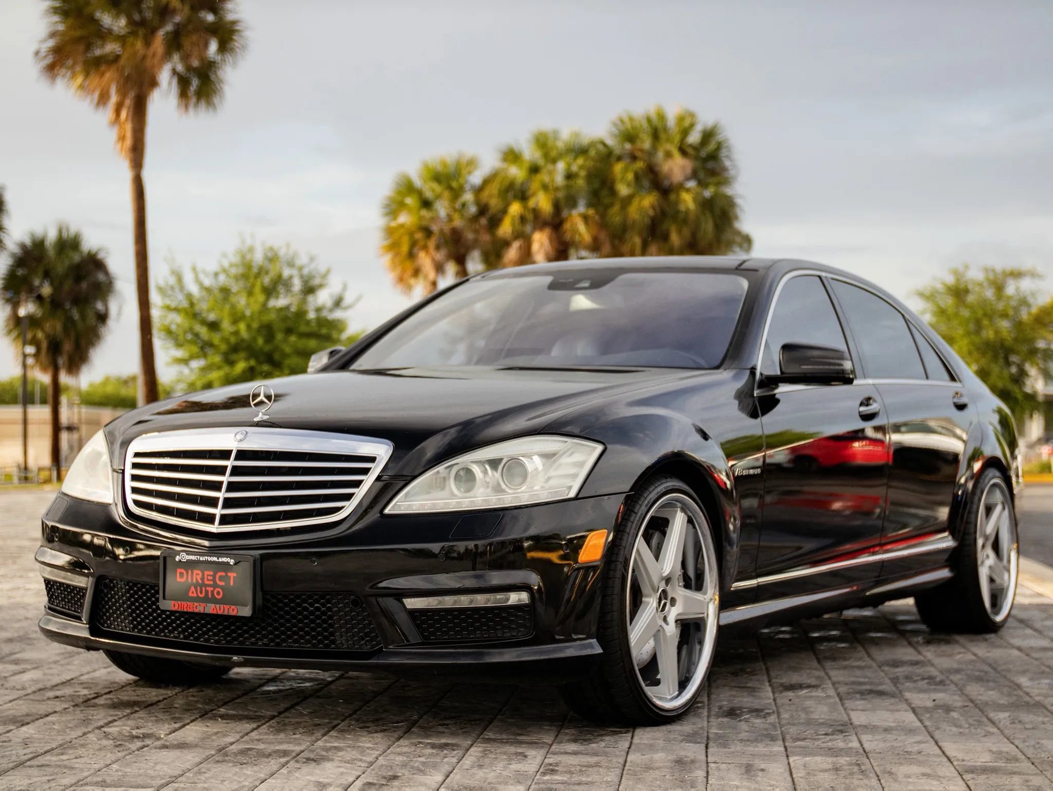 Used 2011 Mercedes-Benz S 63 AMG w/ AMG Performance Pkg image 2