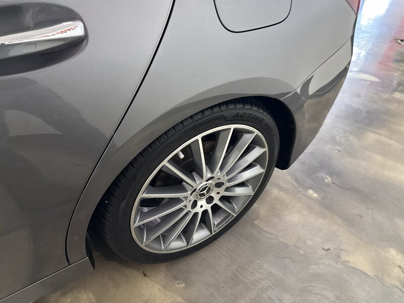 Used 2019 Mercedes-Benz A 220 w/ AMG Line image 11
