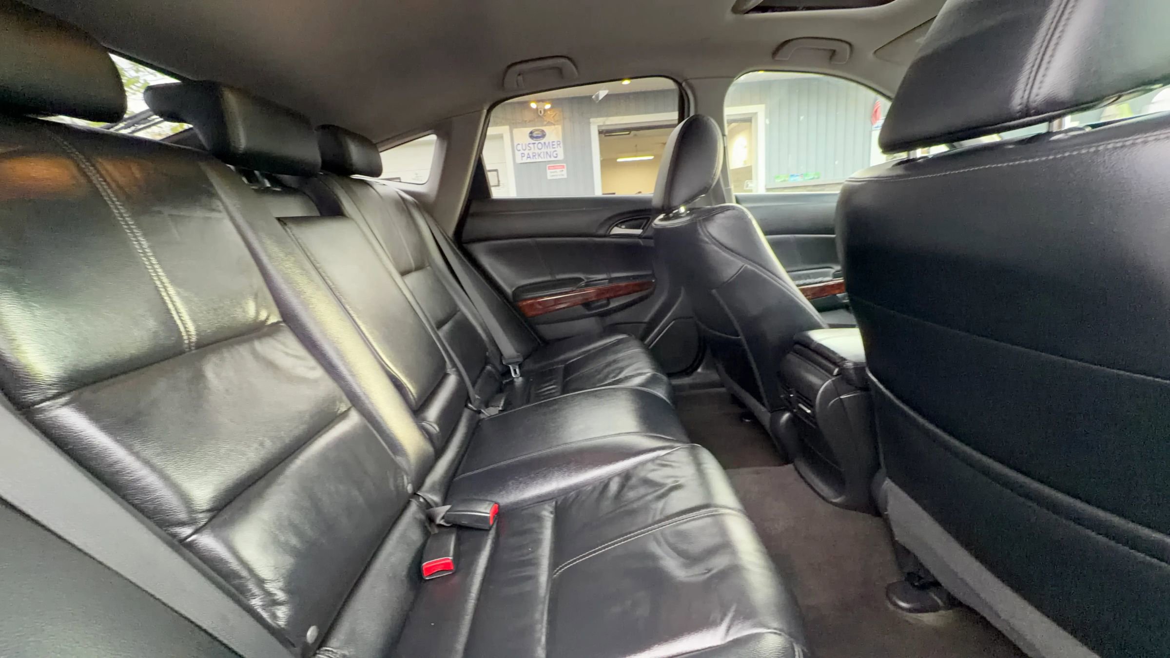 Used 2010 Honda Crosstour EX-L image 19