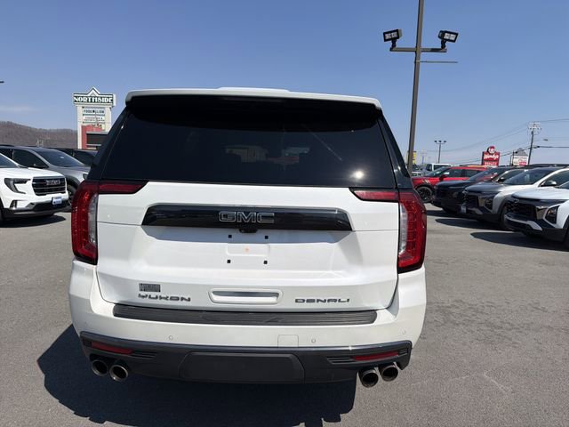 Used 2024 GMC Yukon Denali Ultimate AWD/4WD image 7