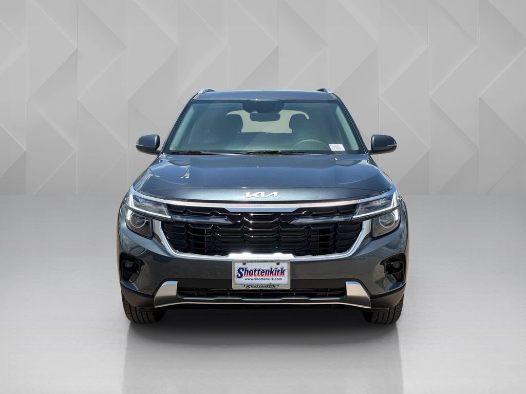 New 2026 Kia Seltos S FWD image 2