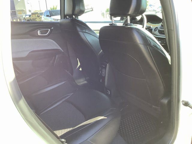 Used 2025 Jeep Compass Latitude w/ Convenience Group image 31