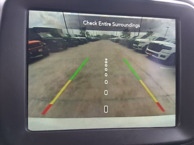 Used 2023 Jeep Renegade Altitude AWD/4WD image 12