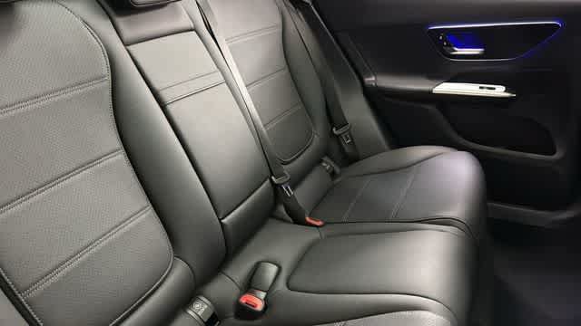 Certified 2026 Mercedes-Benz GLC 300 4MATIC image 33