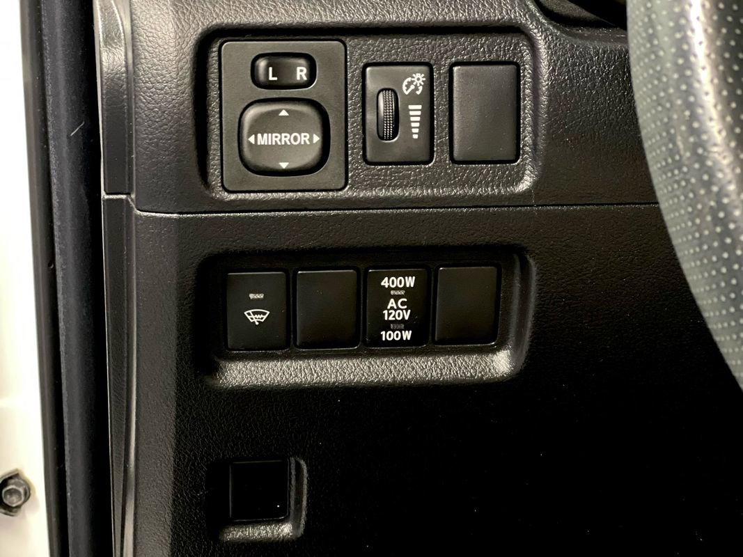 Used 2017 Toyota 4Runner SR5 image 27