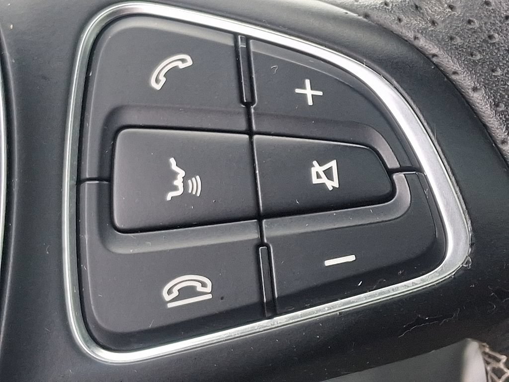 Used 2018 Mercedes-Benz GLA 250 4MATIC image 23
