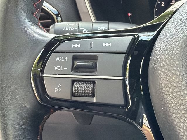 Used 2025 Honda Pilot Black Edition image 25