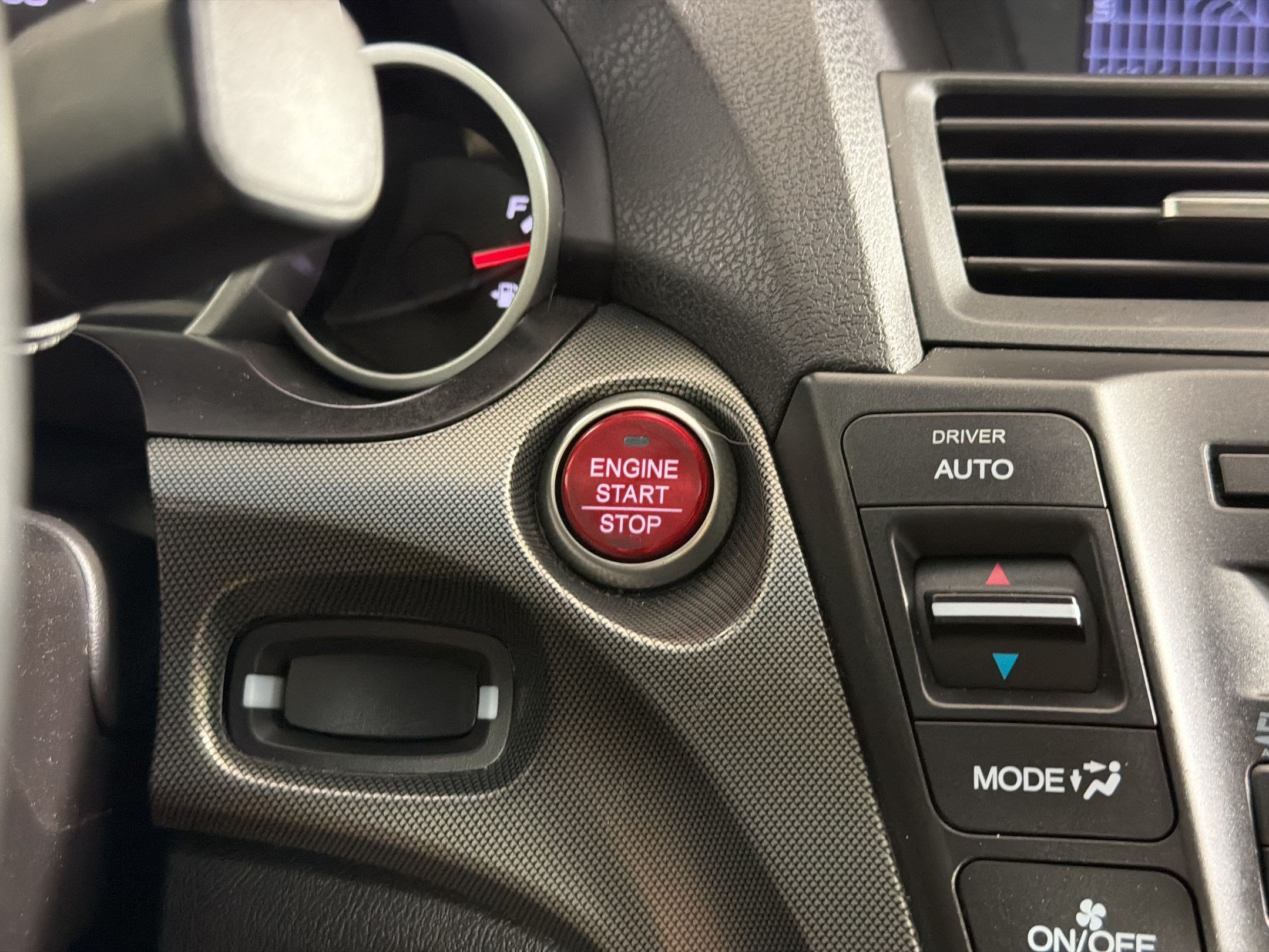 Used 2012 Acura TL SH-AWD image 17