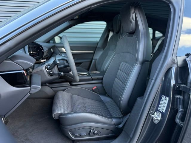 New 2025 Porsche Taycan 4S AWD/4WD image 5