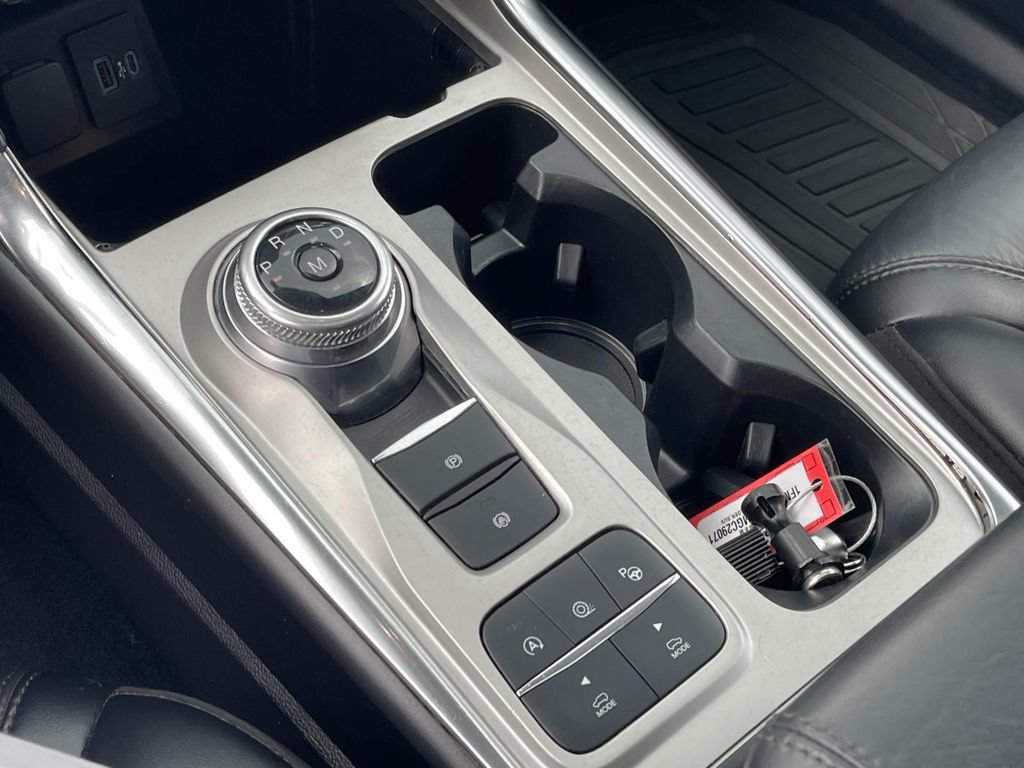 Used 2021 Ford Explorer Platinum w/ Premium Technology Package RWD image 39