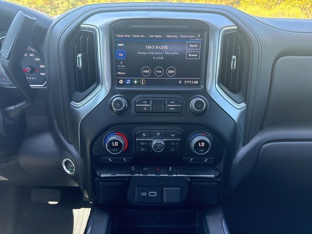 Used 2022 Chevrolet Silverado 1500 LT Trail Boss w/ Bed Protection Package image 21