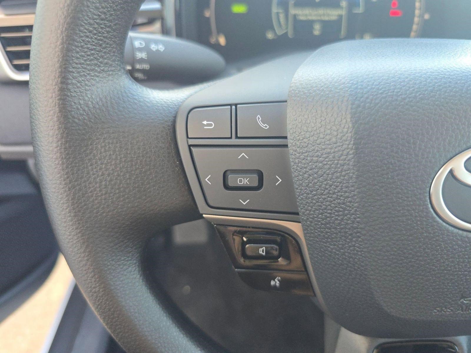 Used 2026 Toyota Camry LE w/ Convenience Package FWD image 15