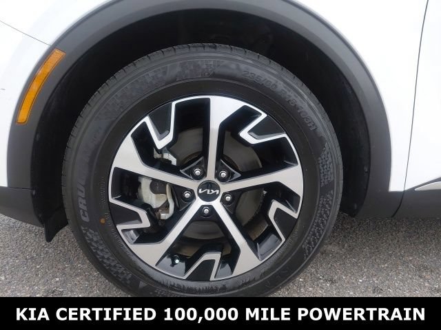 Certified 2023 Kia Sportage EX FWD image 10