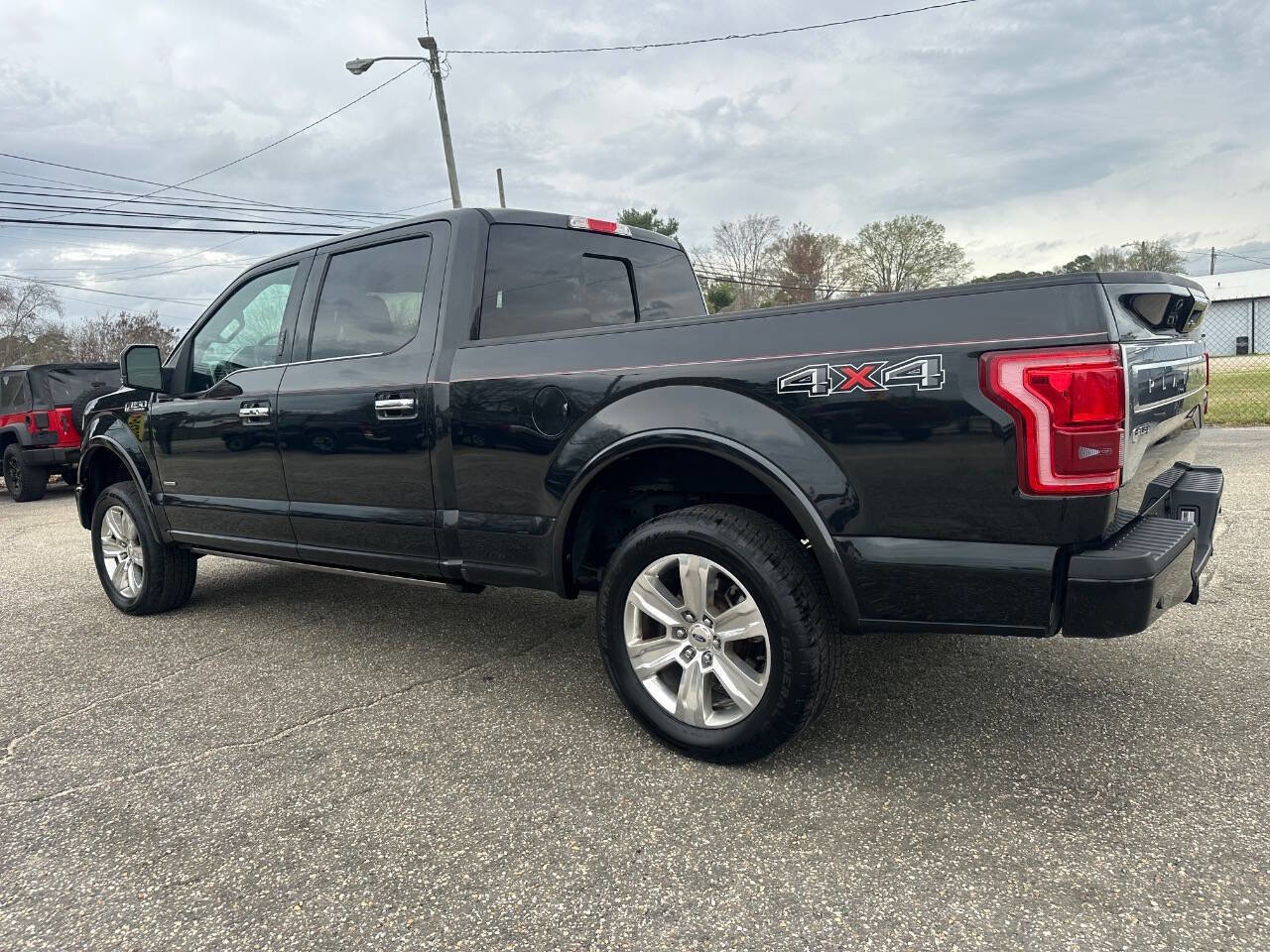 Used 2015 Ford F150 Platinum image 20
