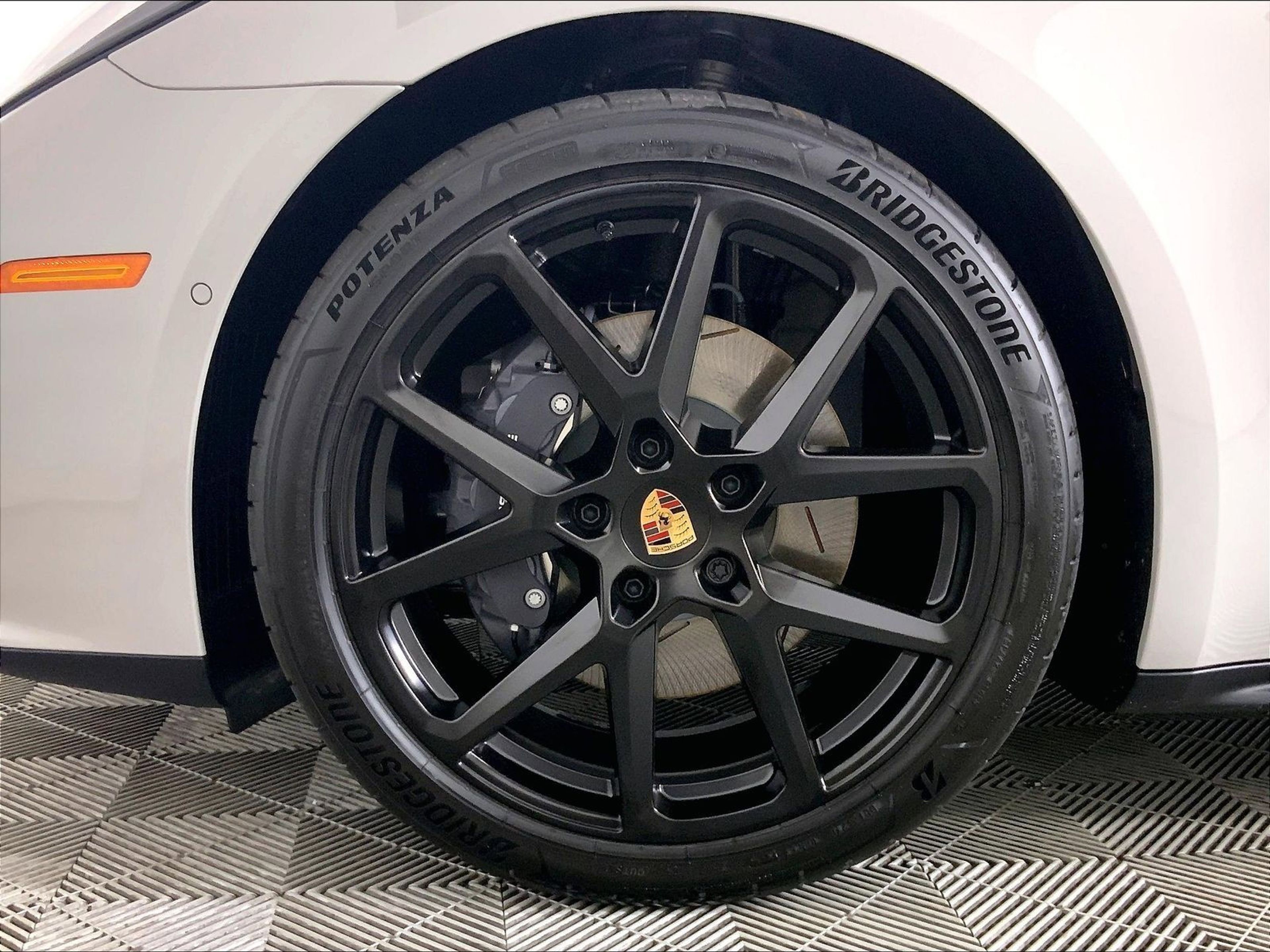 New 2026 Porsche Panamera RWD image 23