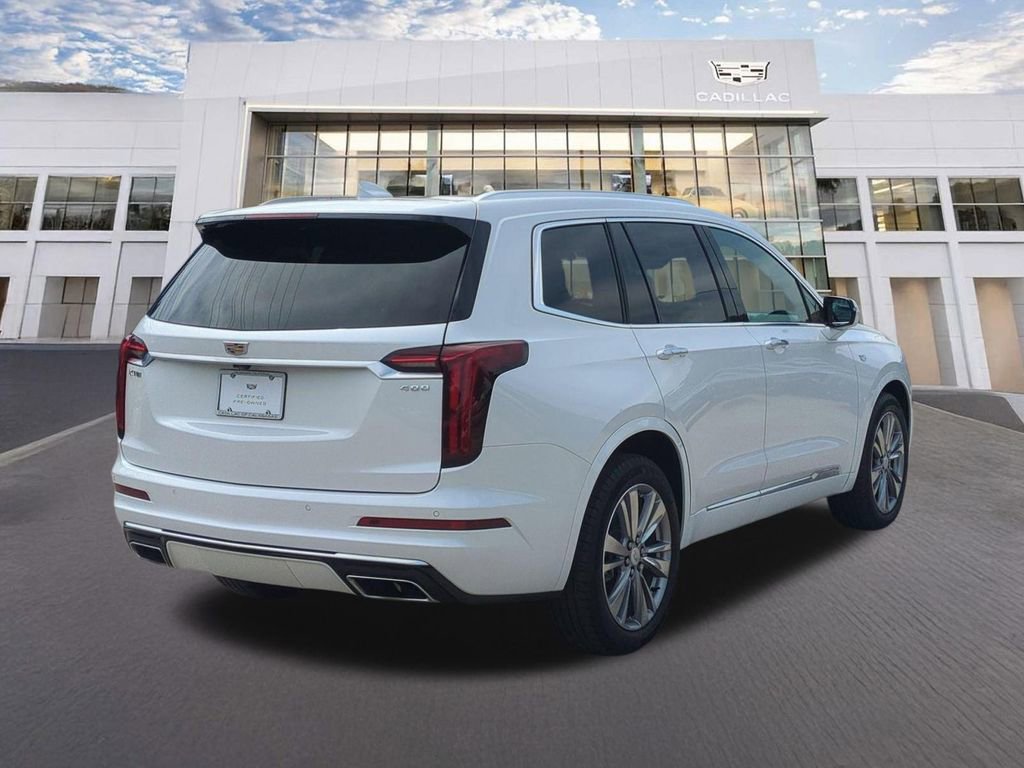 Certified 2023 Cadillac XT6 Premium Luxury FWD image 5
