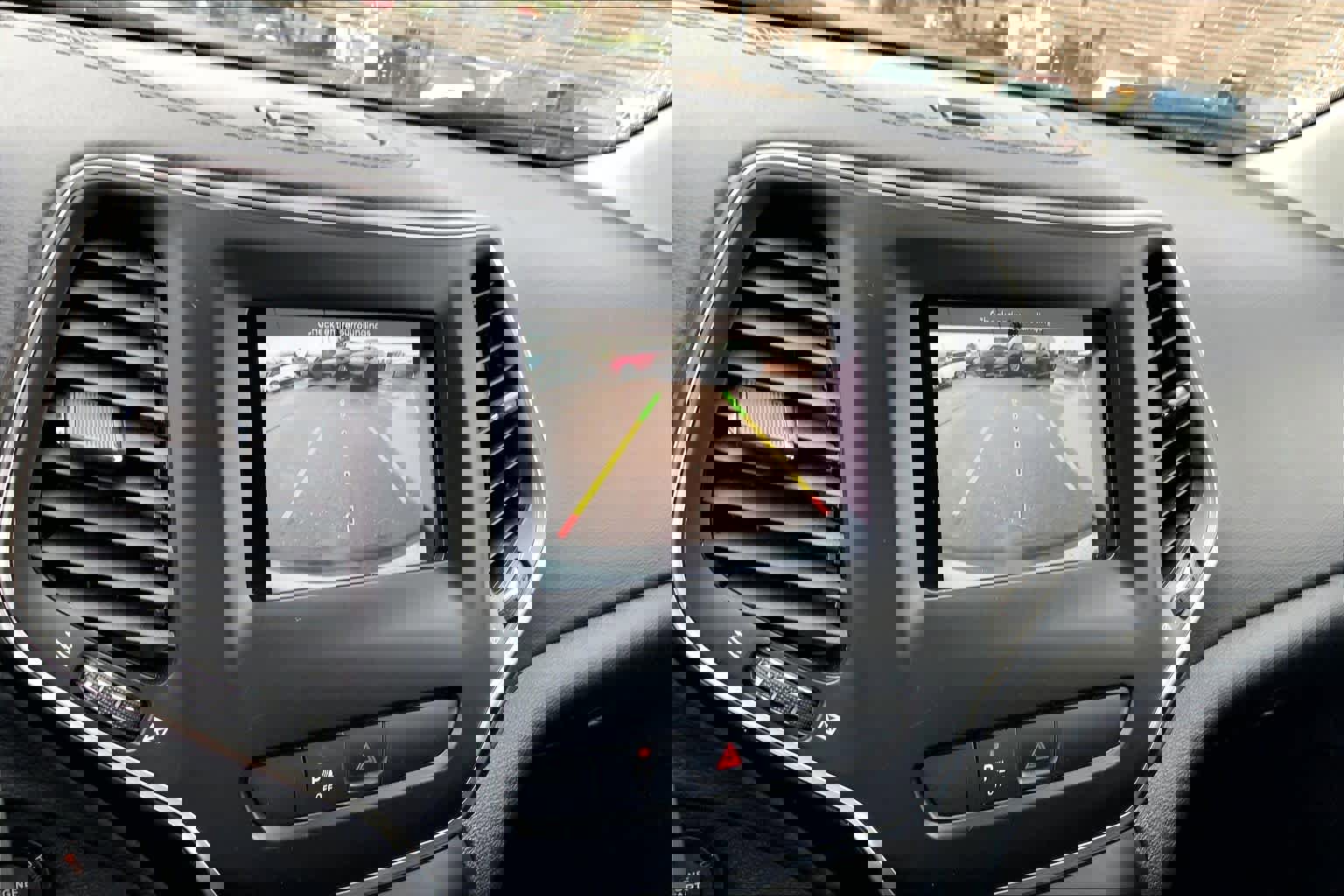 Used 2020 Jeep Cherokee Latitude Plus image 26