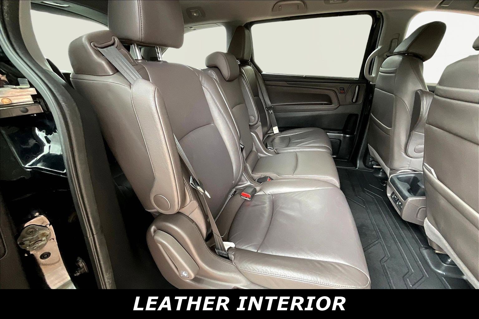 Used 2018 Honda Odyssey Elite image 25