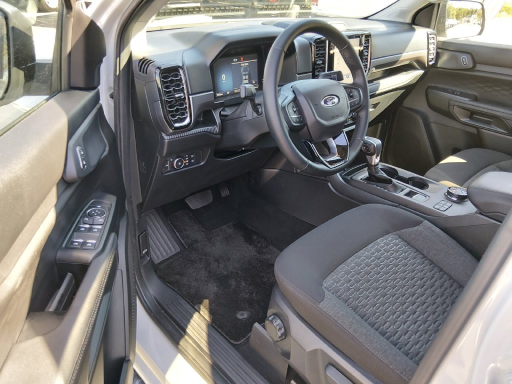 Certified 2026 Ford Ranger XLT w/ Black Appearance Package AWD/4WD image 10
