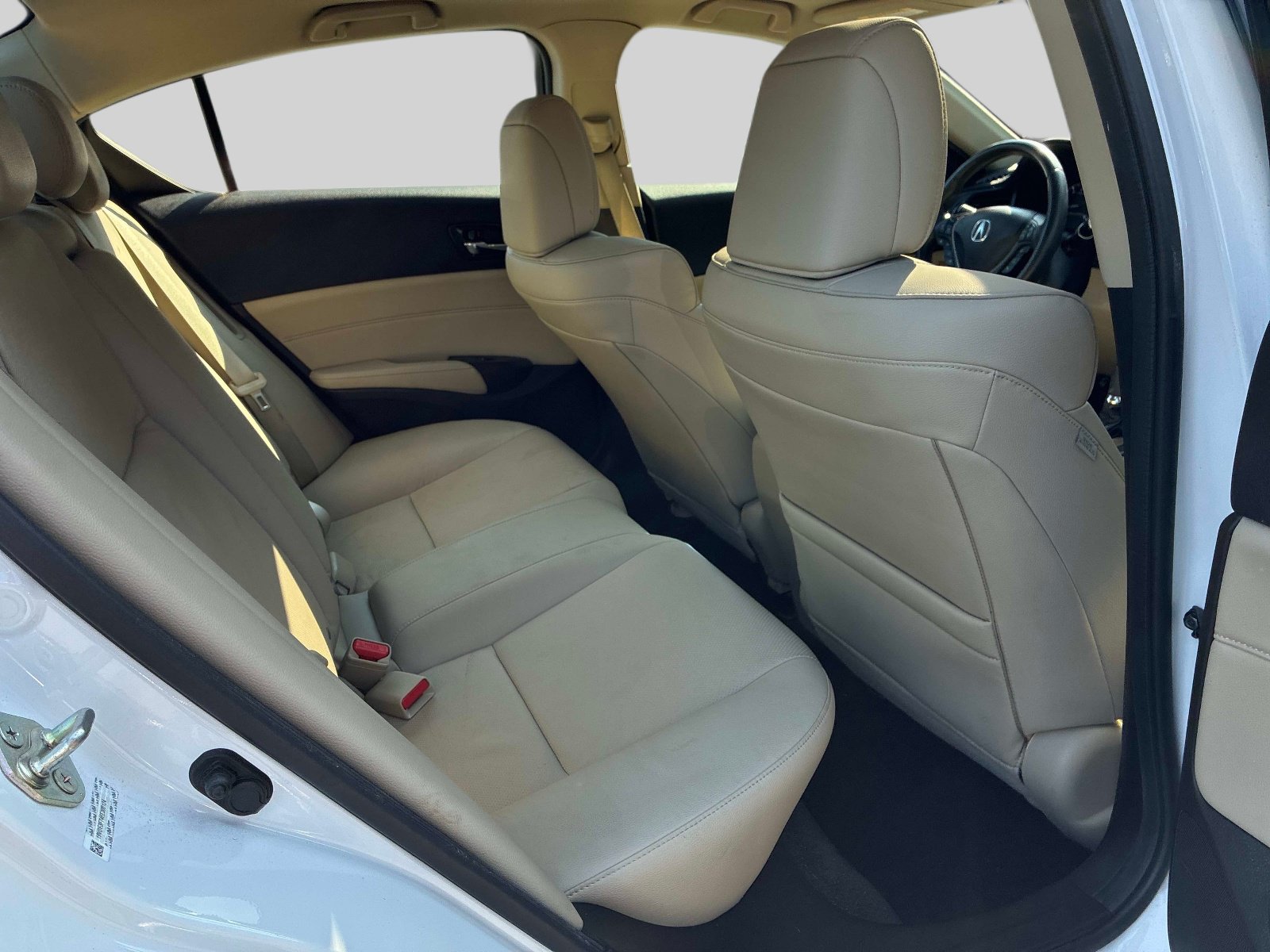 Used 2014 Acura ILX w/ Technology Package FWD image 11