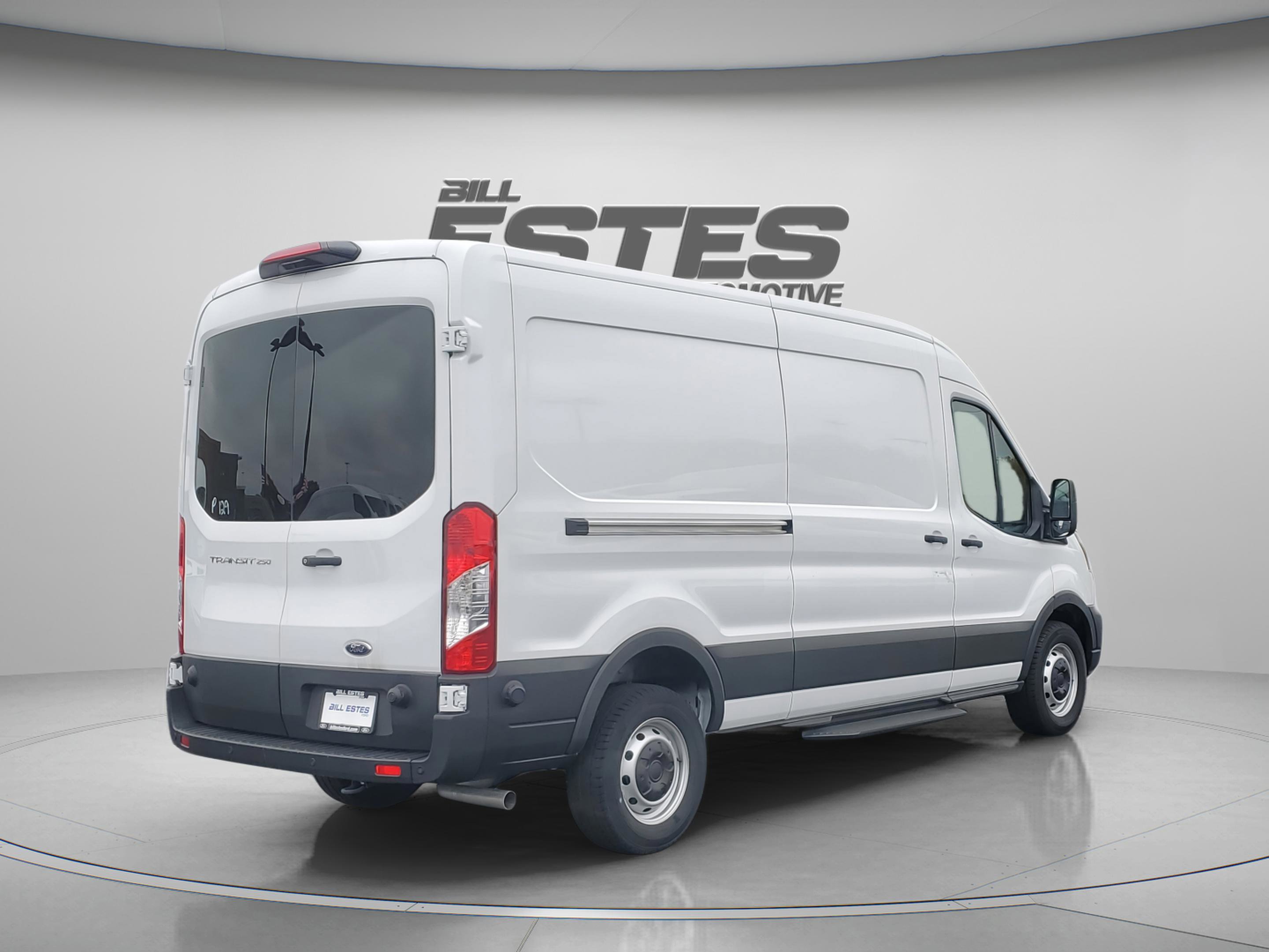 New 2024 Ford Transit 250 148 Medium Roof RWD image 3