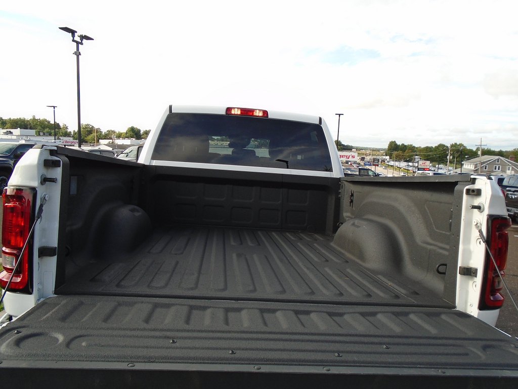 Certified 2025 RAM 2500 Big Horn AWD/4WD image 19