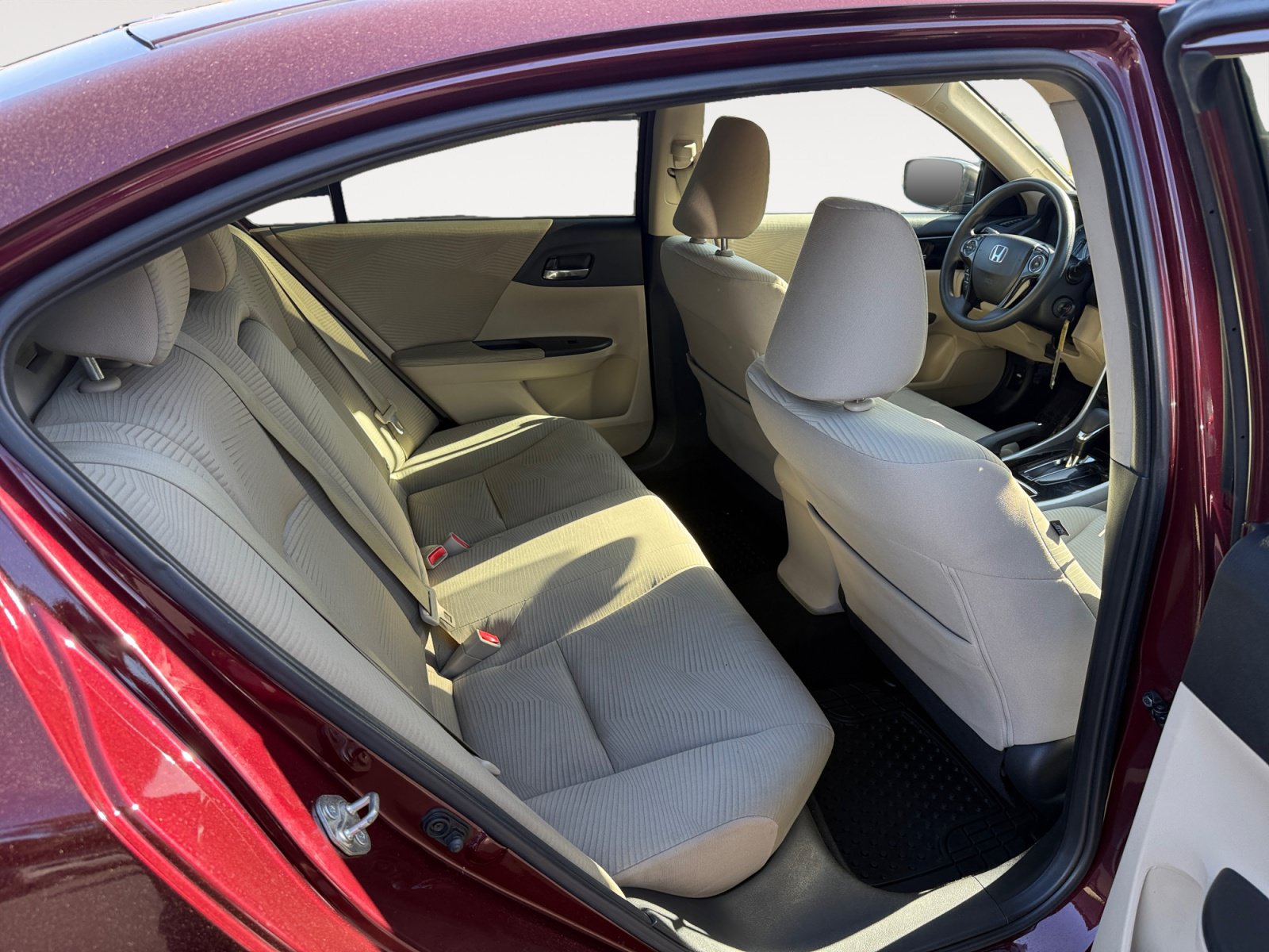 Used 2016 Honda Accord LX image 18