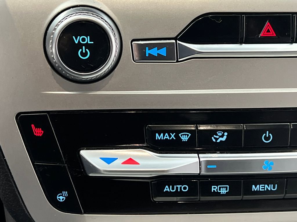 Used 2021 Ford Explorer XLT w/ Equipment Group 202A image 54