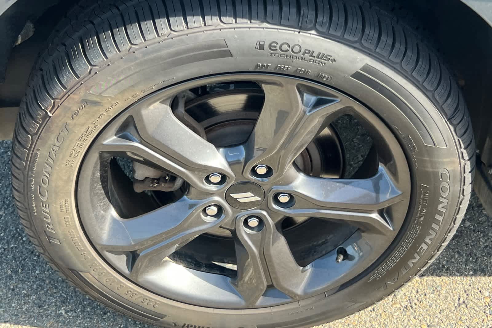 Used 2018 Dodge Journey Crossroad AWD/4WD image 16